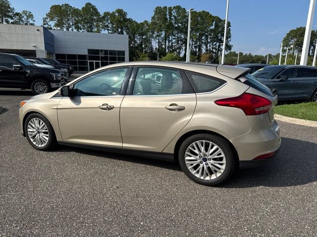 Used 2017 Ford Focus Titanium FWD image 10