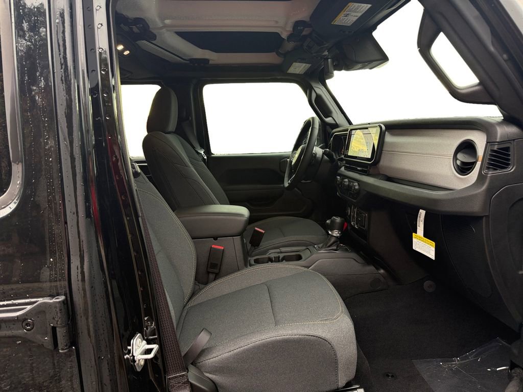 New 2025 Jeep Gladiator Sport image 15