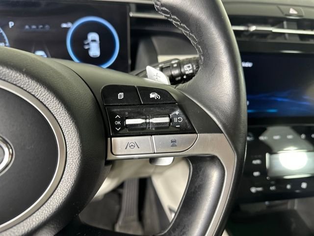 Used 2022 Hyundai Tucson Limited AWD/4WD image 16