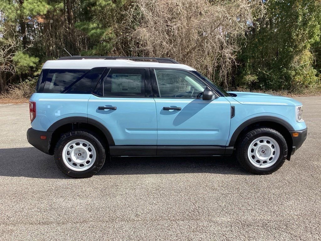 New 2025 Ford Bronco Sport Heritage w/ Convenience Package image 4