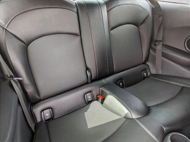 Used 2014 MINI Cooper S image 19