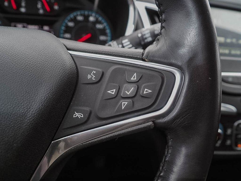 Certified 2018 Chevrolet Equinox LT FWD image 31