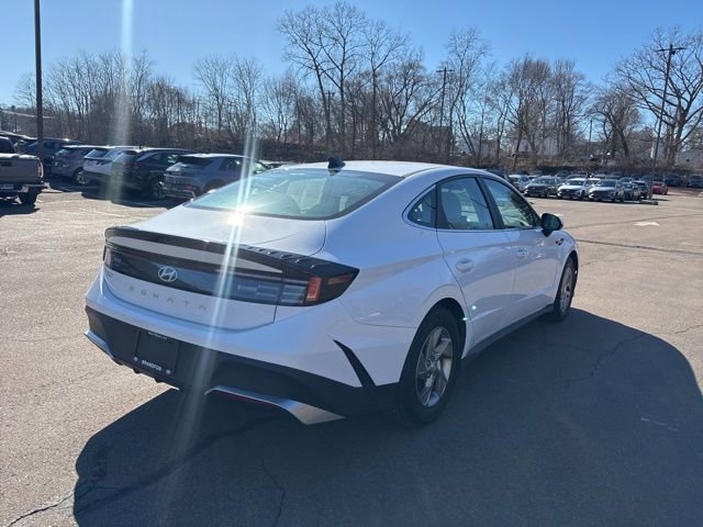 Certified 2025 Hyundai Sonata SE image 6