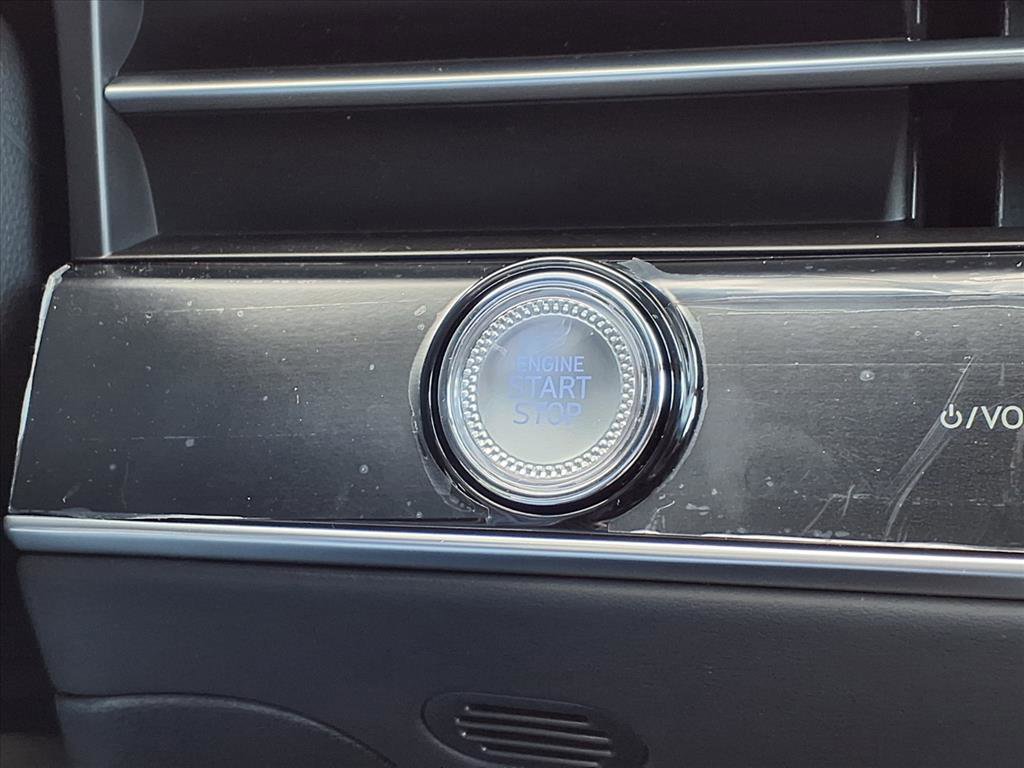 New 2026 Genesis GV70 2.5T Sport Prestige image 9