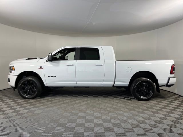 Used 2024 RAM 2500 Laramie w/ Night Edition AWD/4WD image 4