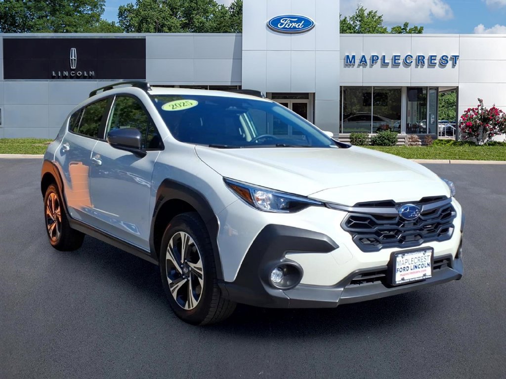 Used 2025 Subaru Crosstrek 2.5i Premium AWD/4WD image 1