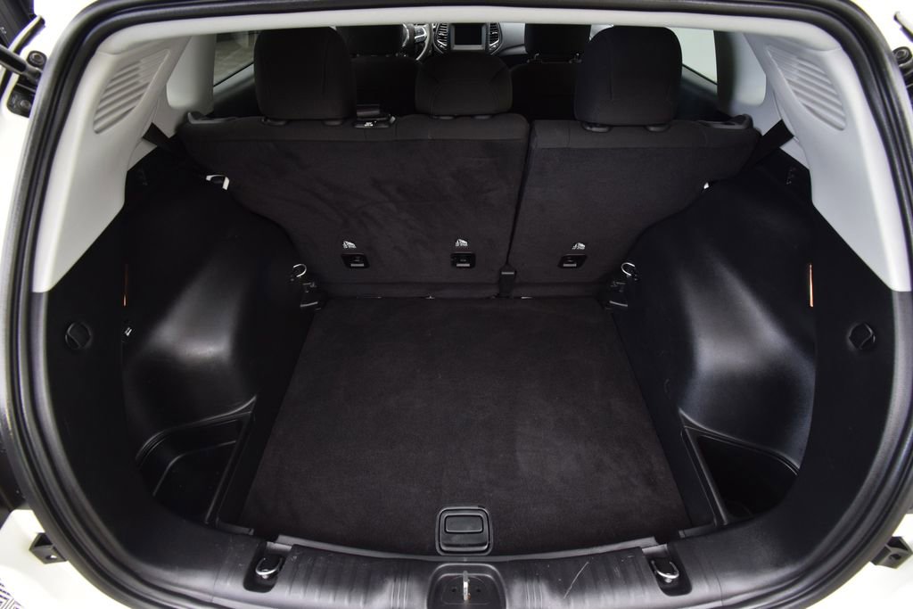 Used 2020 Jeep Compass Sport image 28