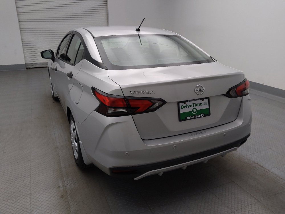 Used 2020 Nissan Versa S FWD image 6