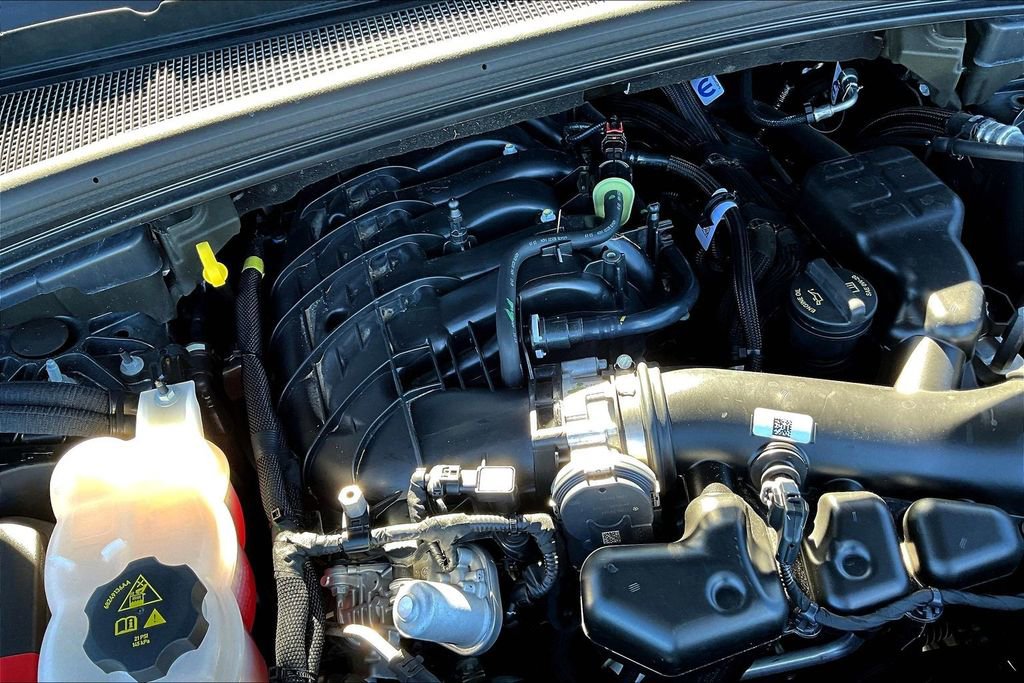 Used 2024 Jeep Grand Cherokee L Altitude image 35