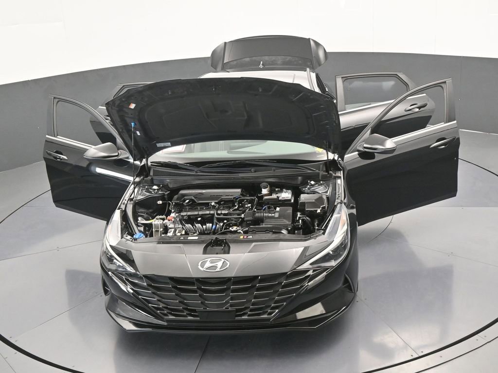 Used 2022 Hyundai Elantra SEL w/ Convenience + Premium Package image 70