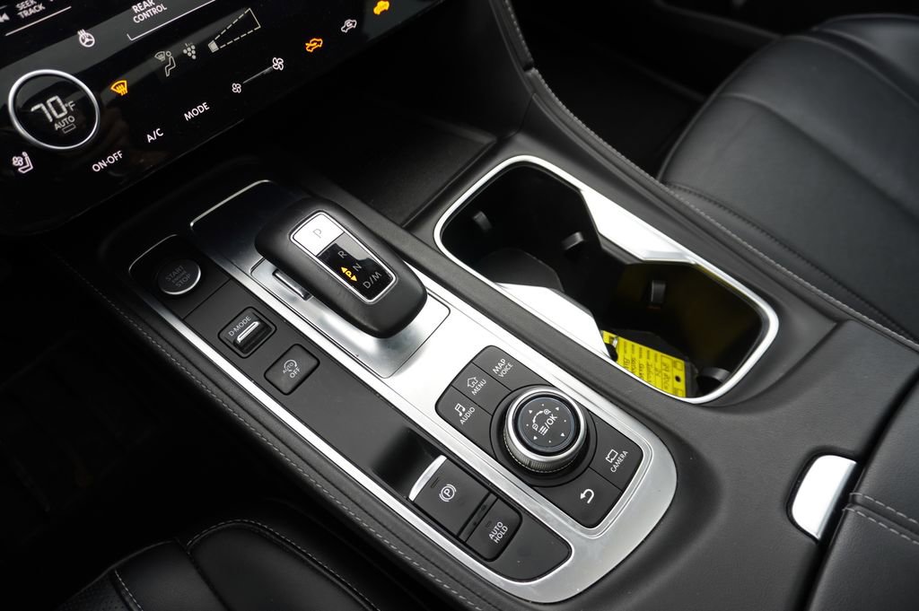 Used 2024 INFINITI QX60 Sensory image 18