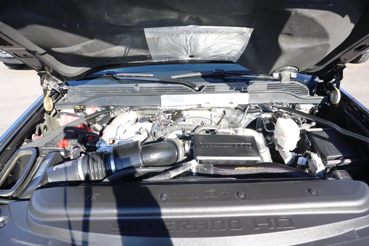 Used 2019 Chevrolet Silverado 2500 High Country w/ Duramax Plus Package image 19