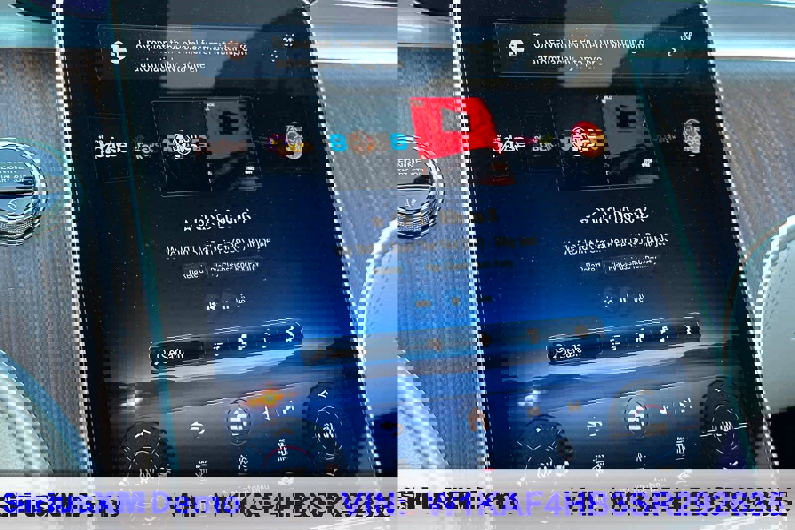 Certified 2025 Mercedes-Benz C 300 4MATIC Sedan image 26