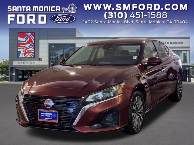 Used 2023 Nissan Altima 2.5 SV AWD/4WD image 1