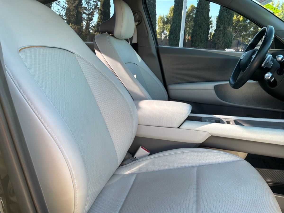 Used 2023 Hyundai Ioniq 6 SEL RWD image 21