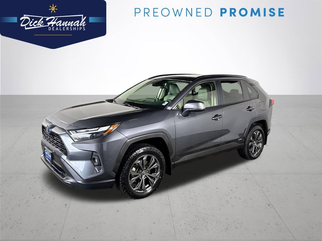 Used 2024 Toyota RAV4 XLE Premium image 1