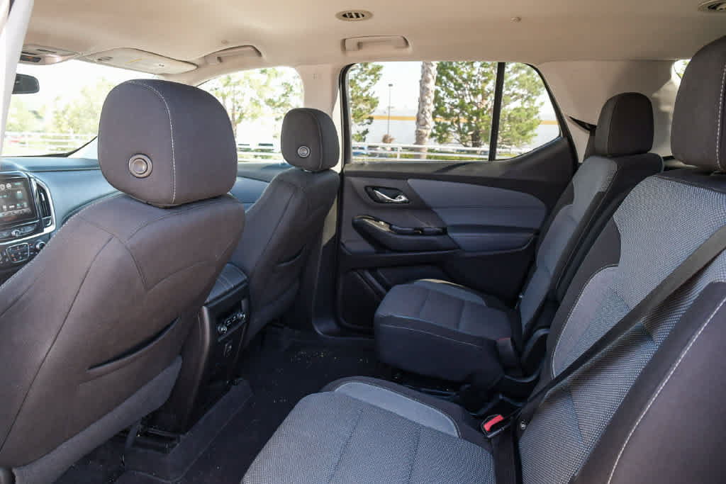 Used 2019 Chevrolet Traverse LT FWD image 18