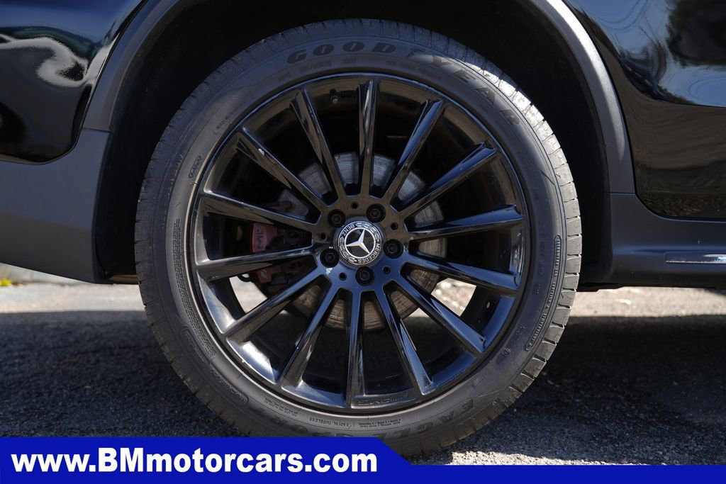 Used 2018 Mercedes-Benz GLC 300 4MATIC Coupe image 11