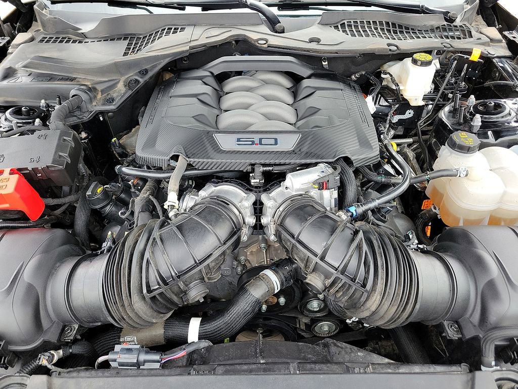 Used 2024 Ford Mustang GT RWD image 13