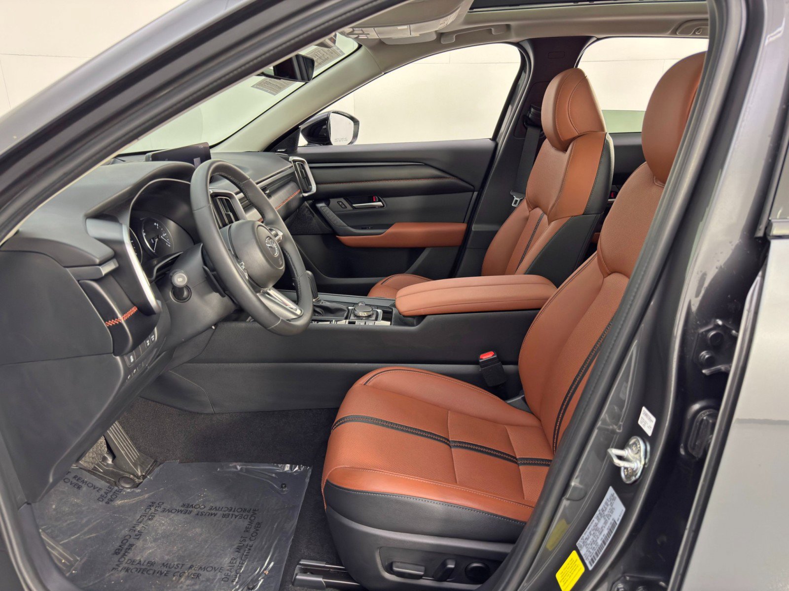 Used 2024 MAZDA CX-50 AWD 2.5 Turbo w/ Premium Pkg image 15