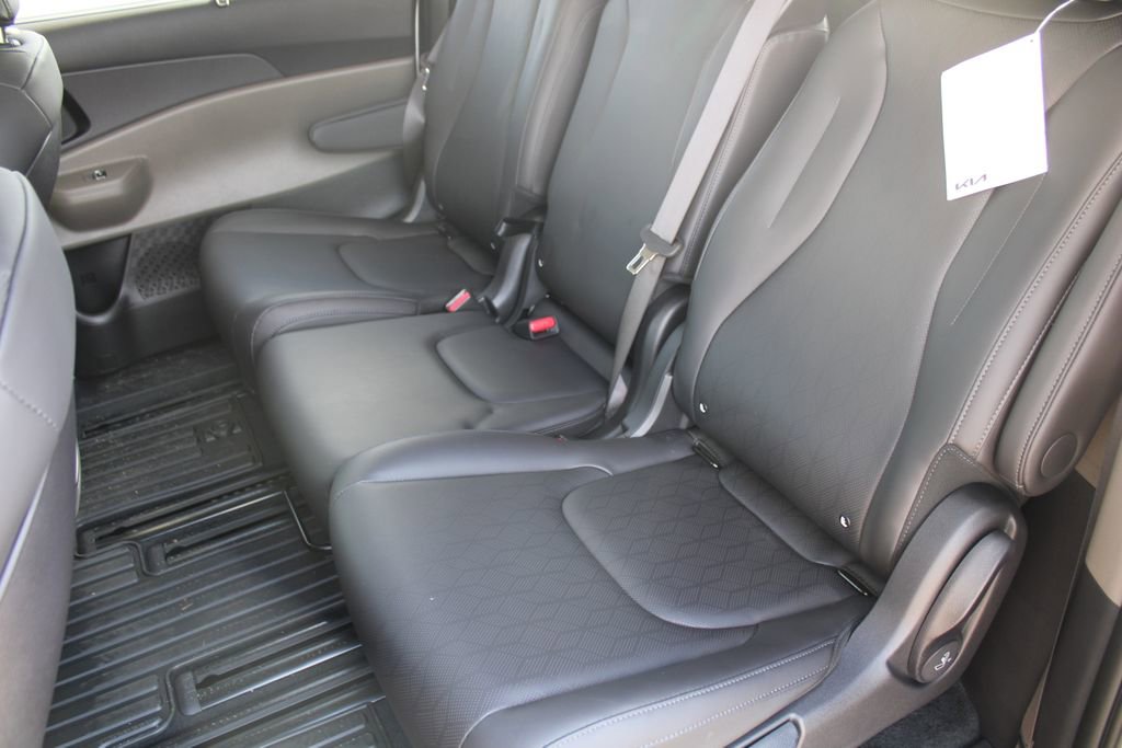 New 2026 Kia Carnival SX FWD image 19
