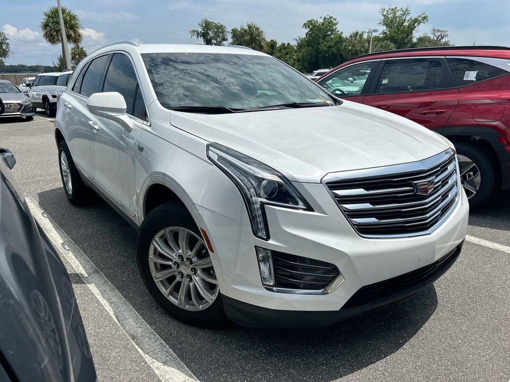 Used 2019 Cadillac XT5 FWD image 6