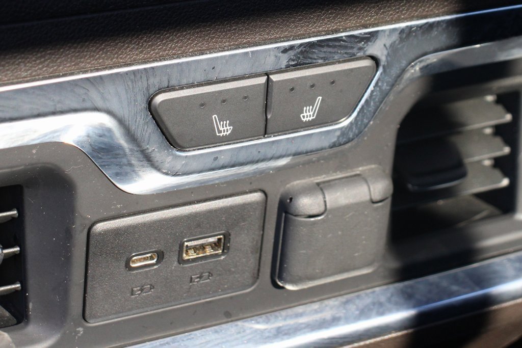 Used 2020 GMC Sierra 3500 Denali w/ Denali Ultimate Package image 42