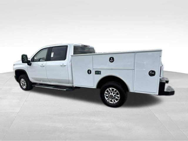 Used 2024 Chevrolet Silverado 2500 LT w/ Convenience Package AWD/4WD image 32