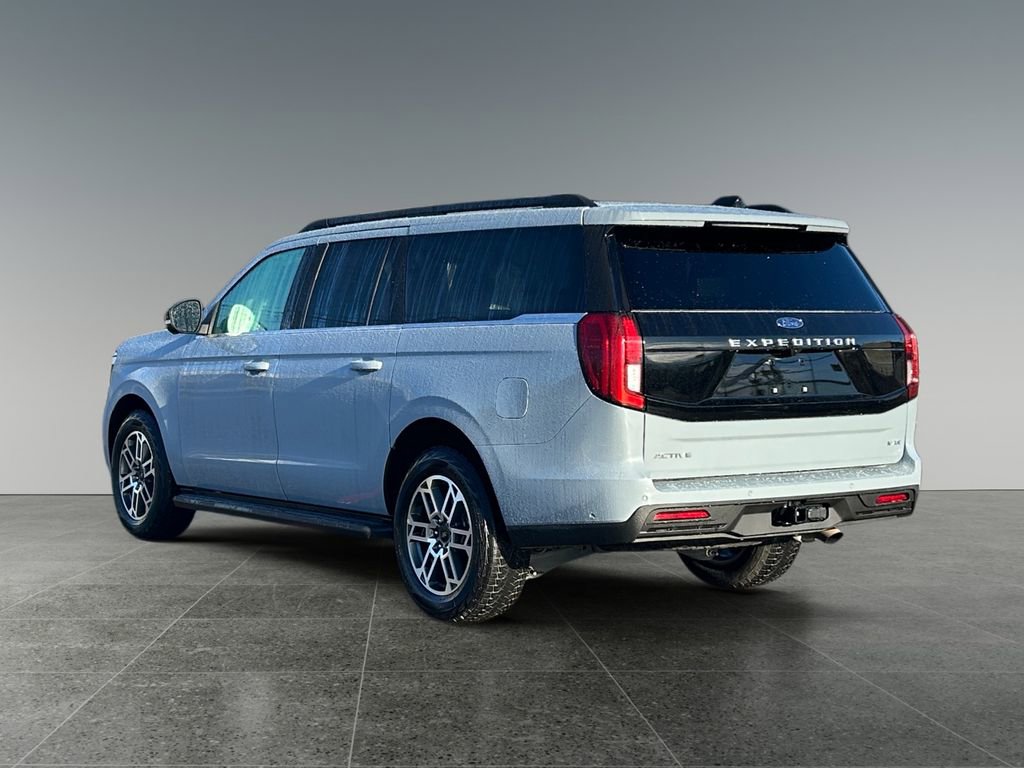Used 2025 Ford Expedition Max Active image 5