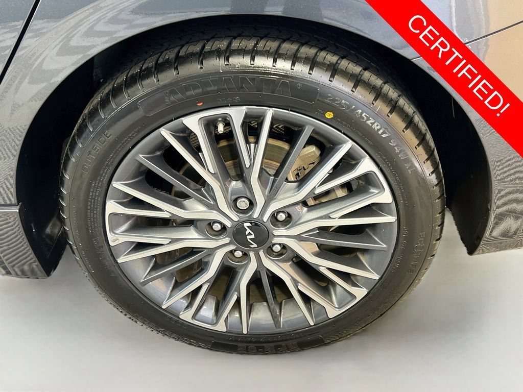 Certified 2023 Kia Forte GT-Line w/ GT-Line Technology Package FWD image 30