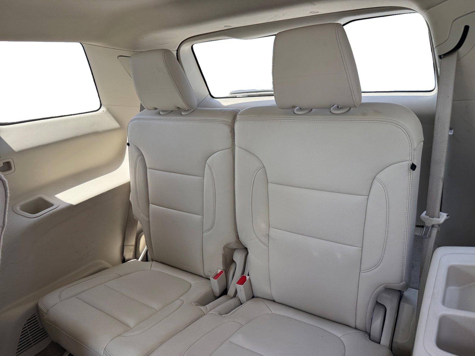 Used 2023 GMC Acadia Denali AWD/4WD image 12