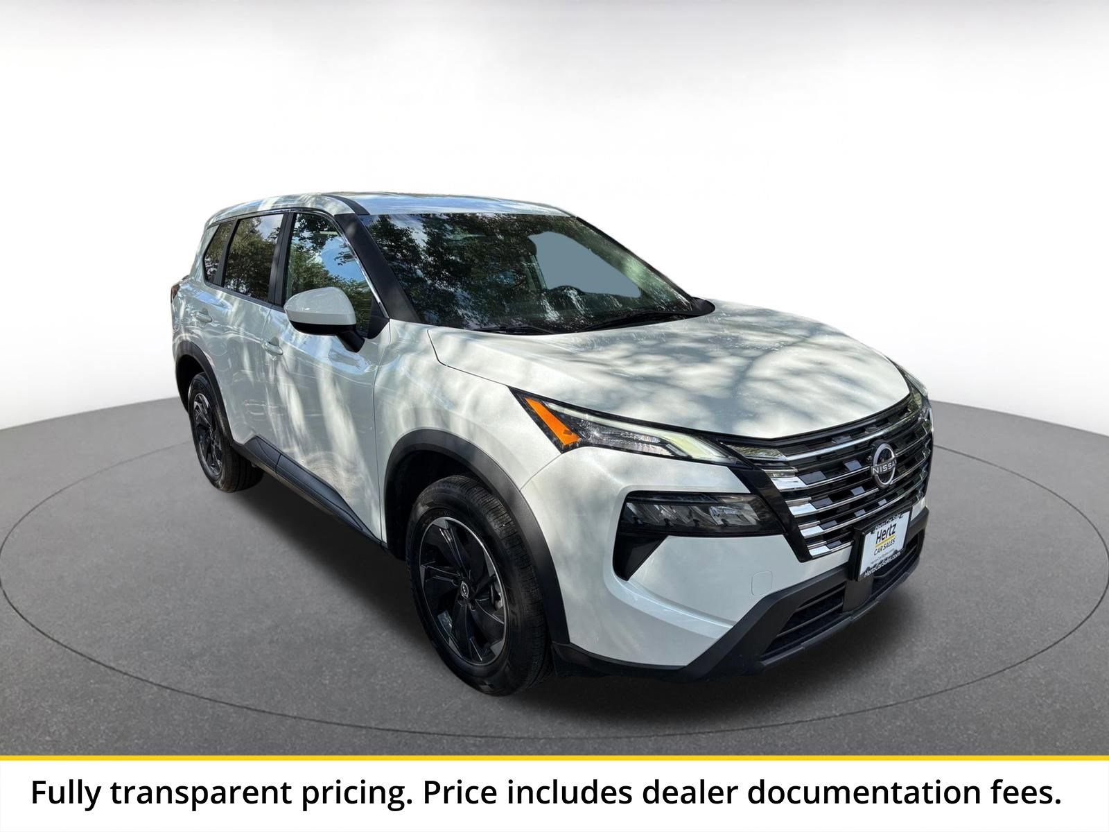 Used 2025 Nissan Rogue SV AWD/4WD image 1