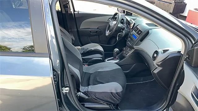 Used 2013 Chevrolet Sonic LS FWD image 5