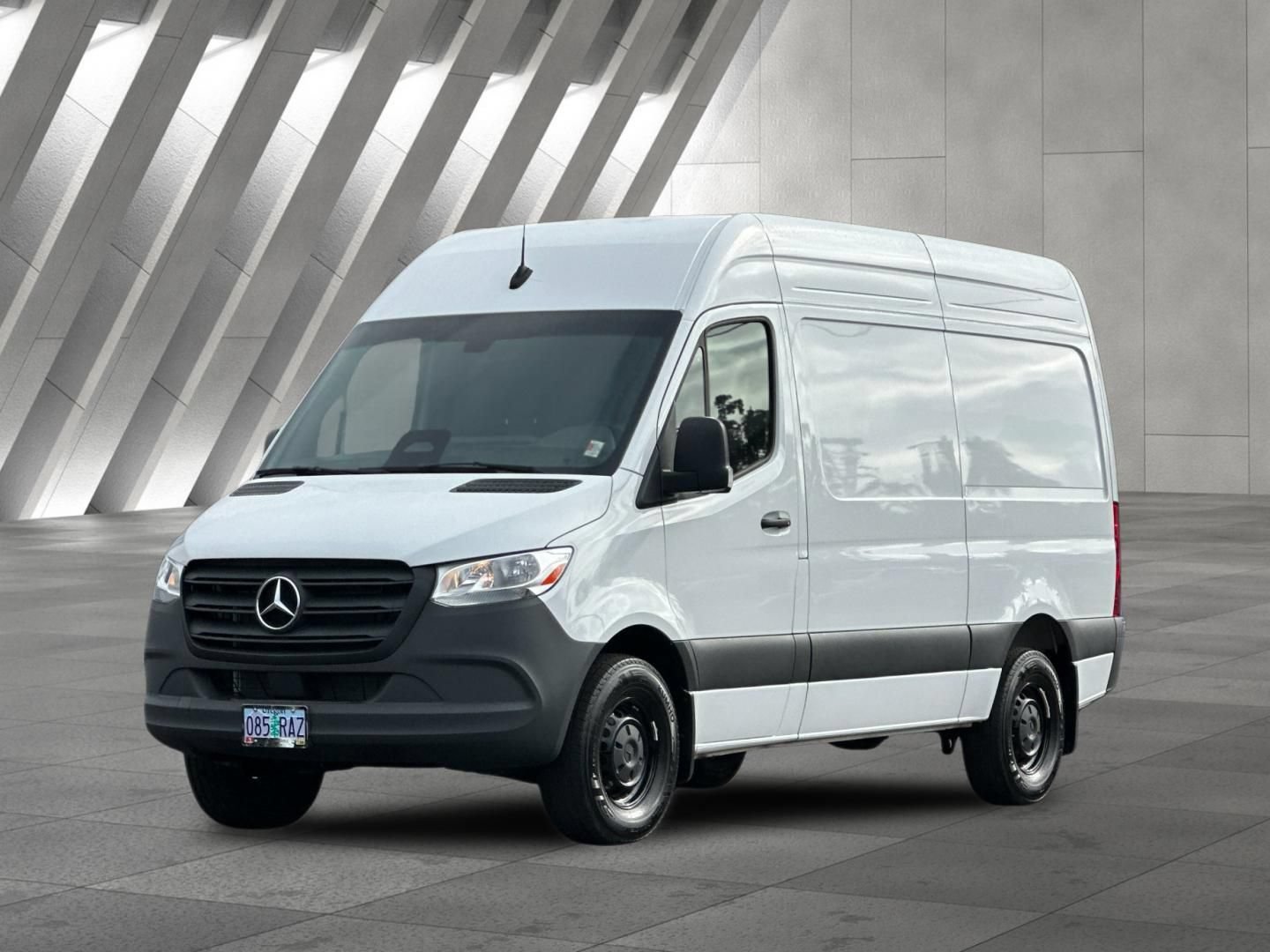 Used 2025 Mercedes-Benz Sprinter 2500 image 8