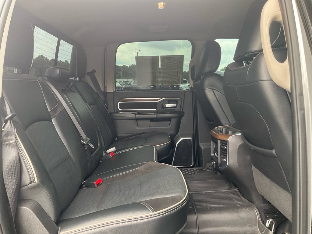 Used 2024 RAM 3500 Laramie w/ Towing Technology Group AWD/4WD image 13
