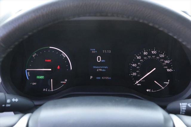 Certified 2024 Toyota Sienna XLE image 16