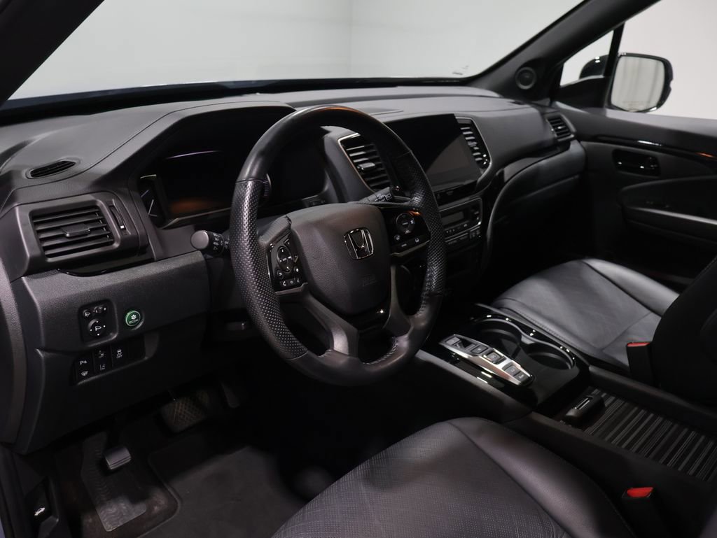 Used 2023 Honda Passport Elite image 17
