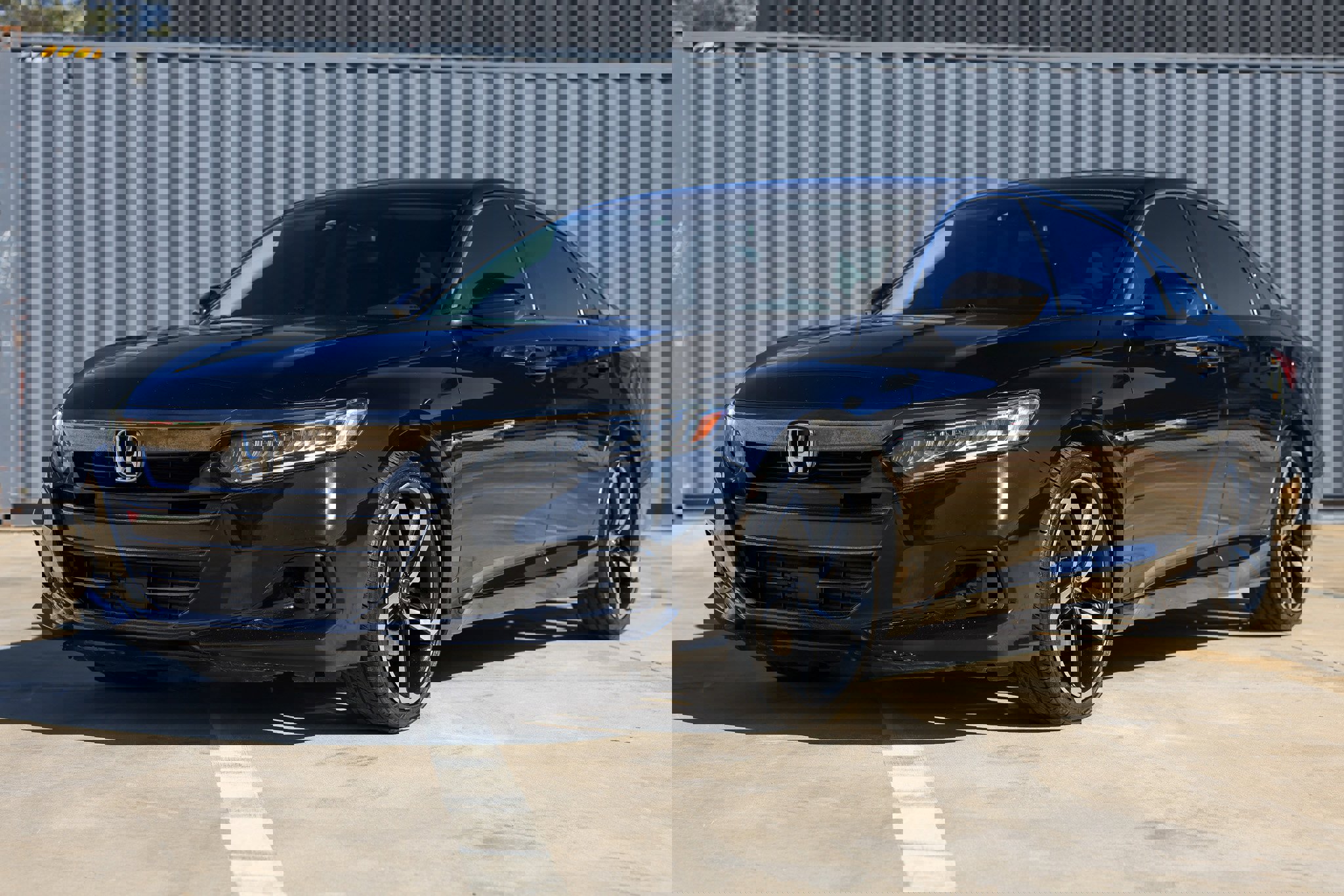 Used 2021 Honda Accord Sport Special Edition image 4