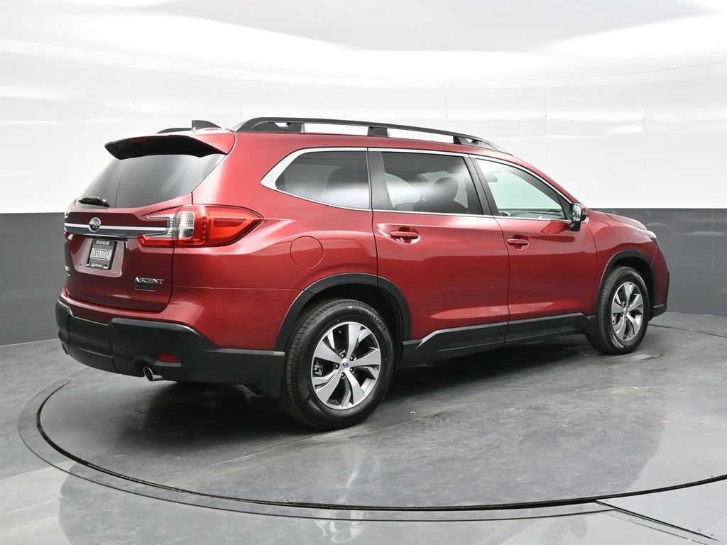 Used 2023 Subaru Ascent Premium w/ Convenience Package AWD/4WD image 7