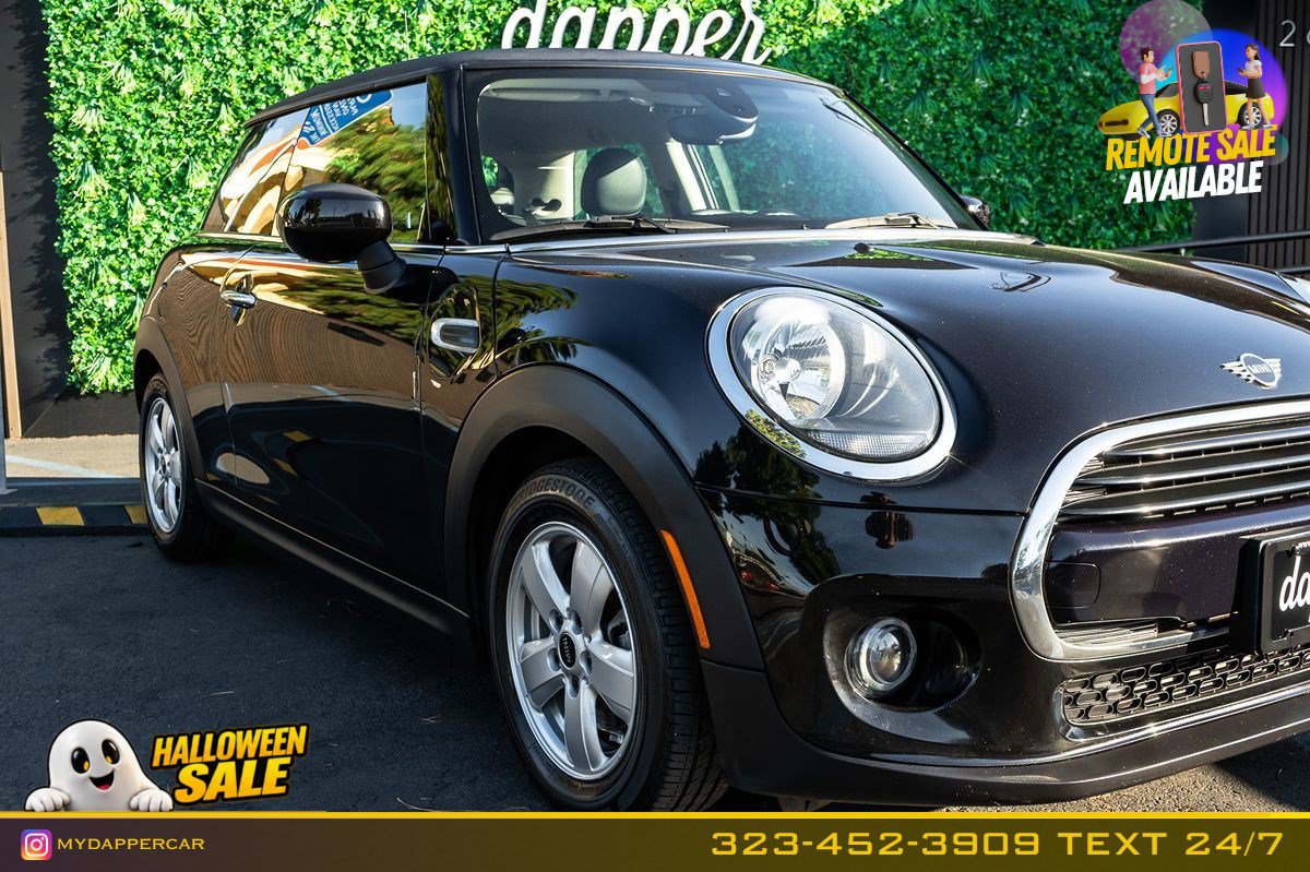 Used 2020 MINI Cooper 2-Door Hardtop FWD image 4