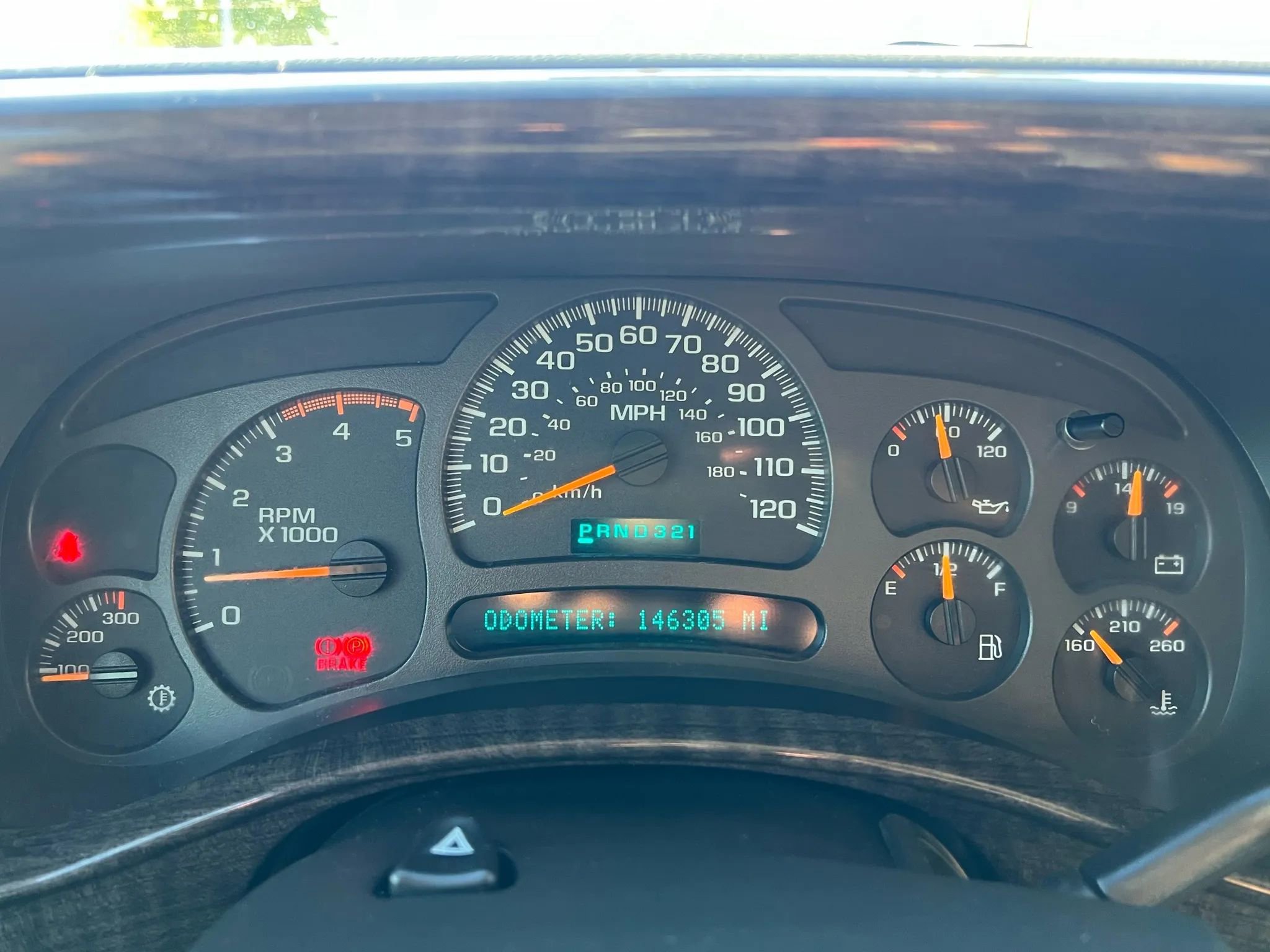 Used 2004 GMC Sierra 2500 SLT w/ Heavy-Duty Power Package AWD/4WD image 24