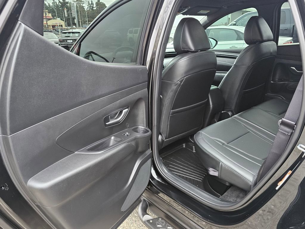 Used 2024 Hyundai Santa Cruz Night image 13