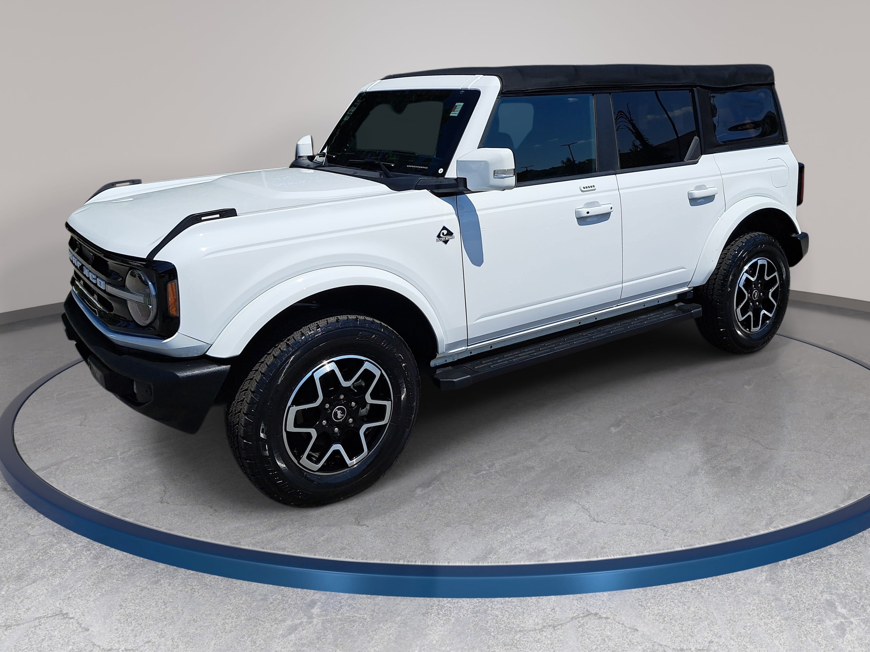 Used 2022 Ford Bronco Outer Banks AWD/4WD image 1