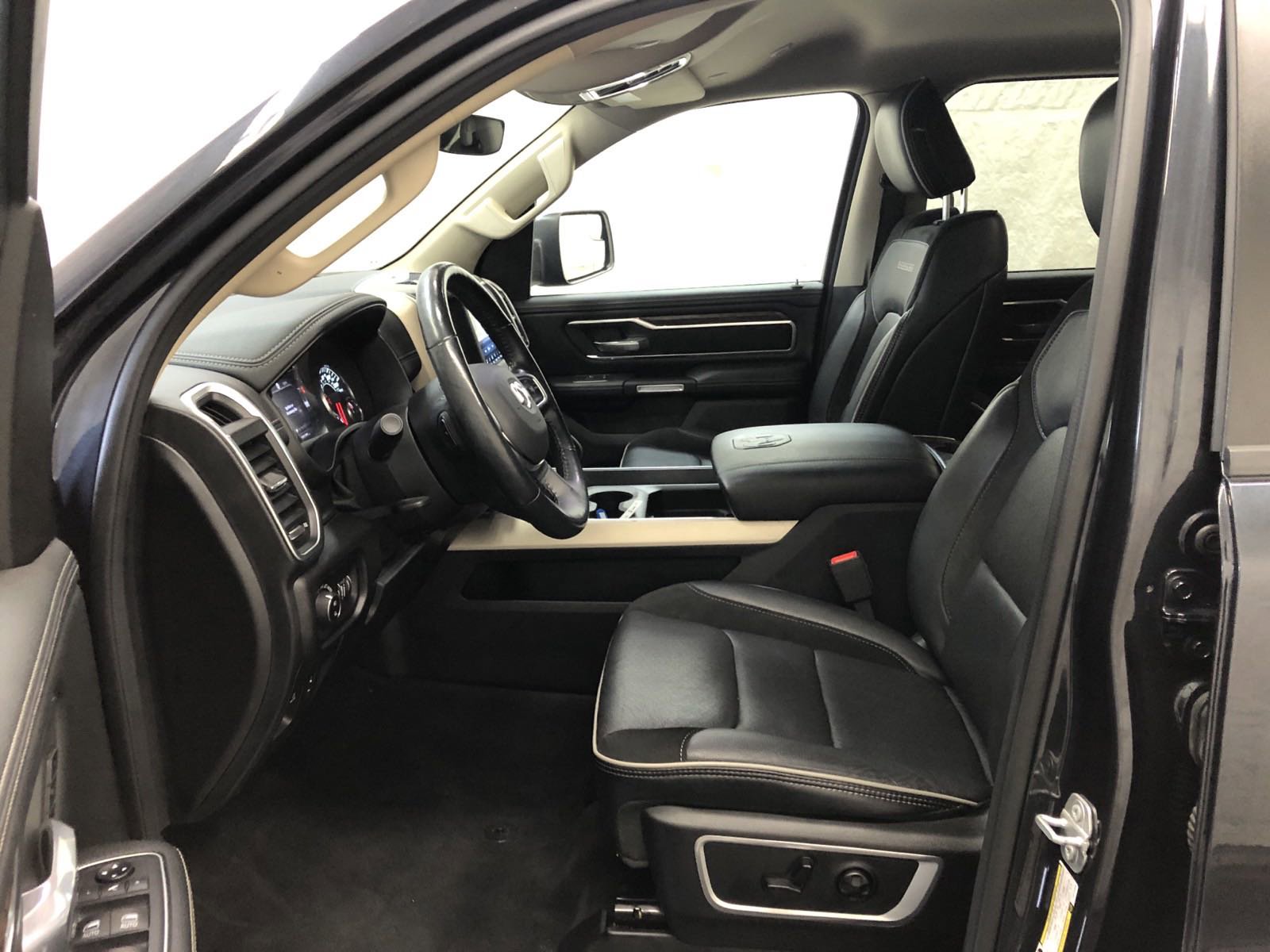 Used 2020 RAM 1500 Laramie image 8