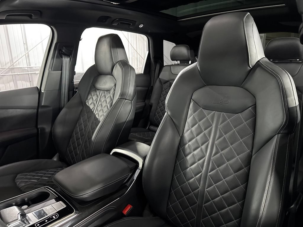 Used 2023 Audi SQ7 Premium Plus AWD/4WD image 41