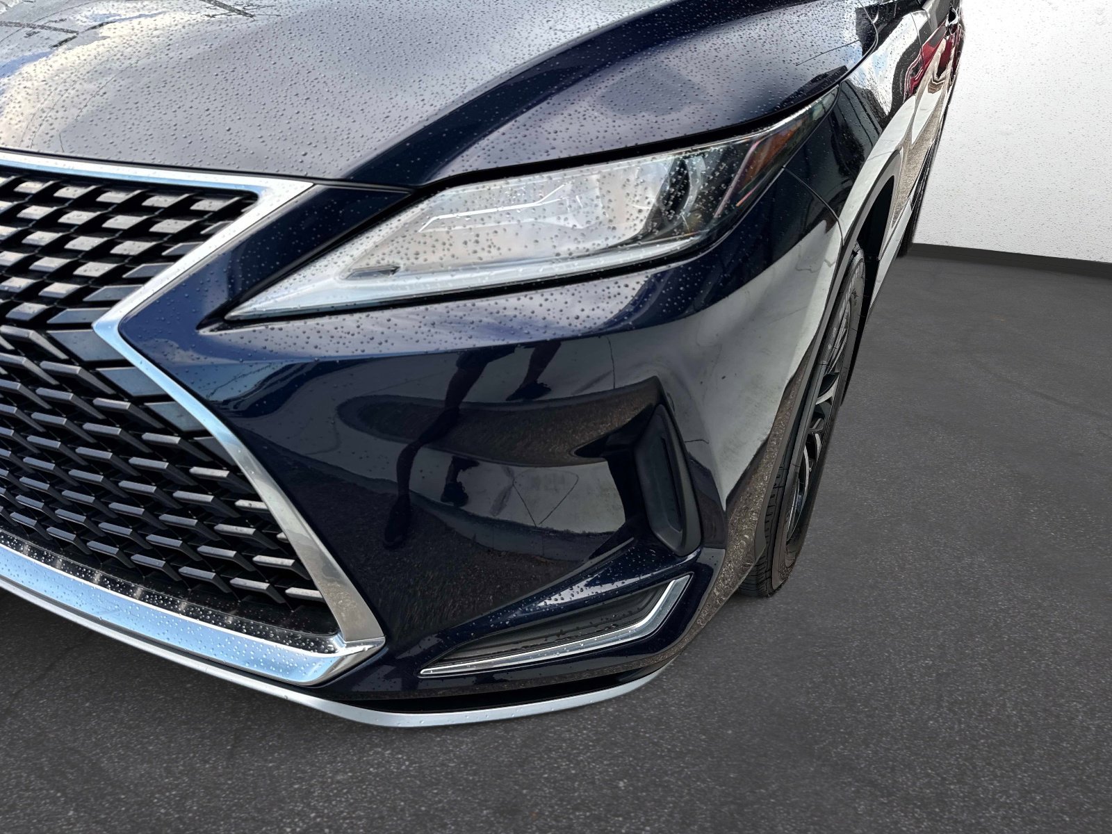 Certified 2022 Lexus RX 450hL AWD w/ Premium Package image 9