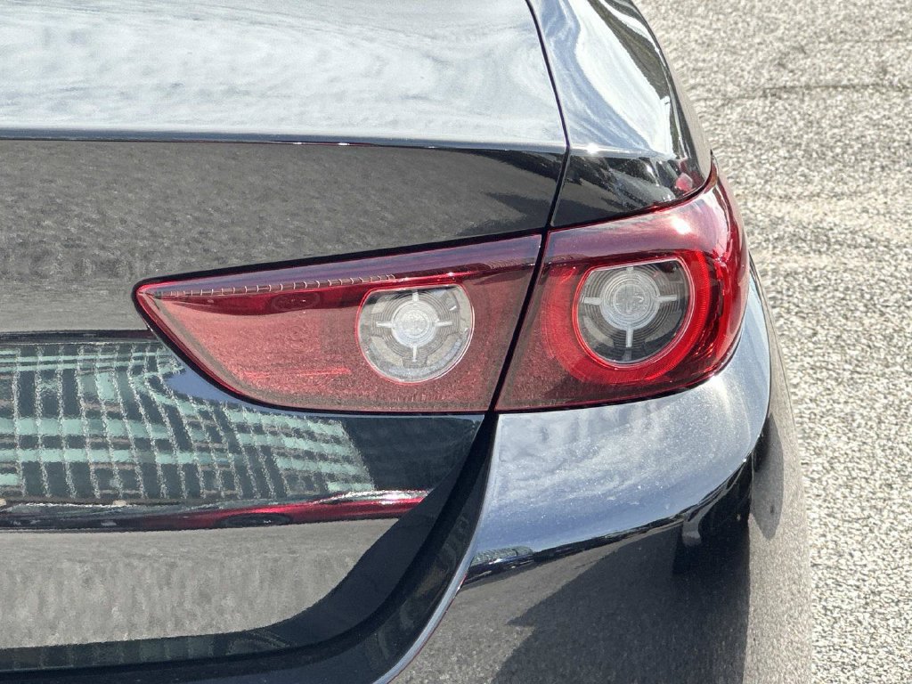 New 2026 MAZDA MAZDA3 s FWD image 8