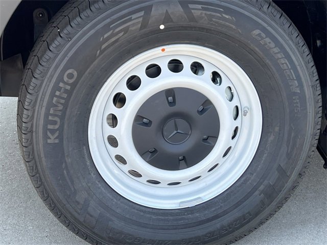 New 2025 Mercedes-Benz Sprinter 2500 image 6