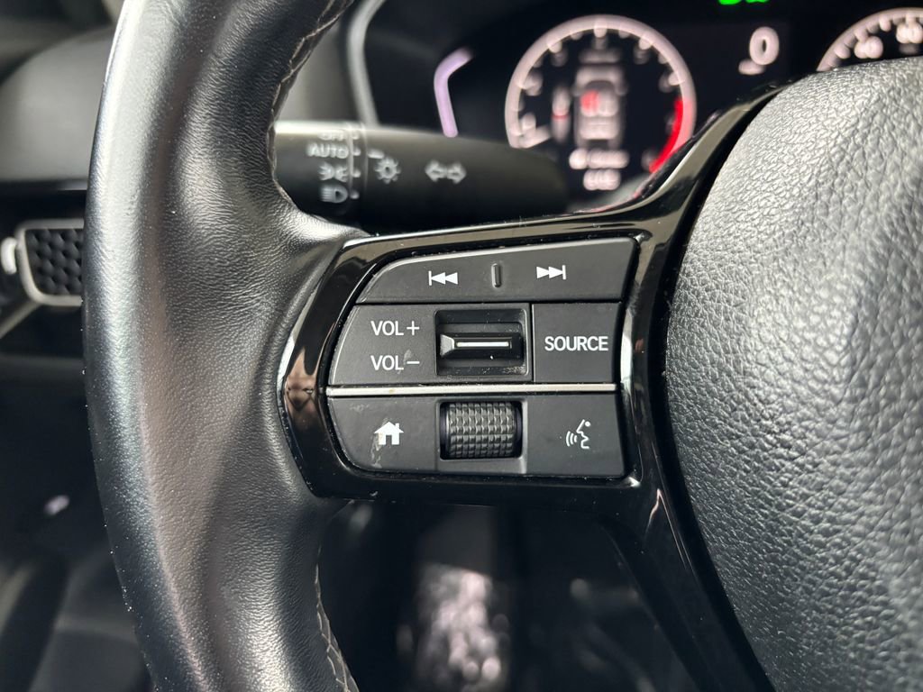 Used 2023 Honda Civic EX image 11