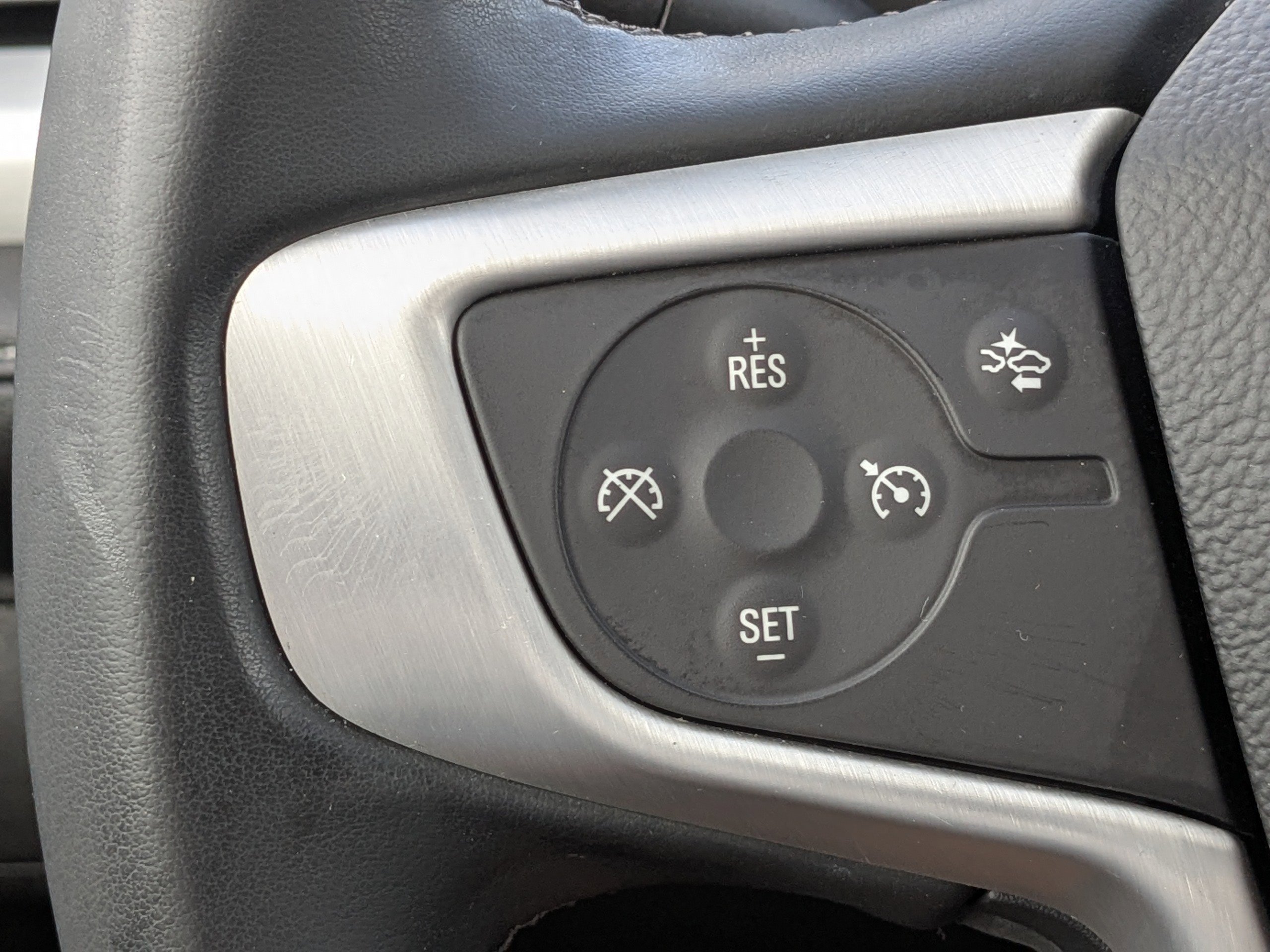 Used 2023 GMC Acadia SLT AWD/4WD image 30